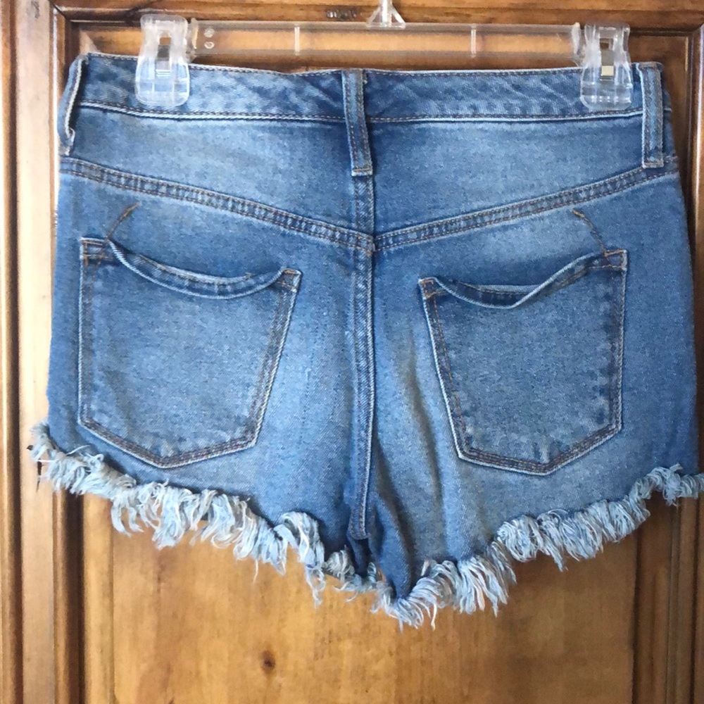 Mossimo High Rise Jean Short! - Picture 2 of 2
